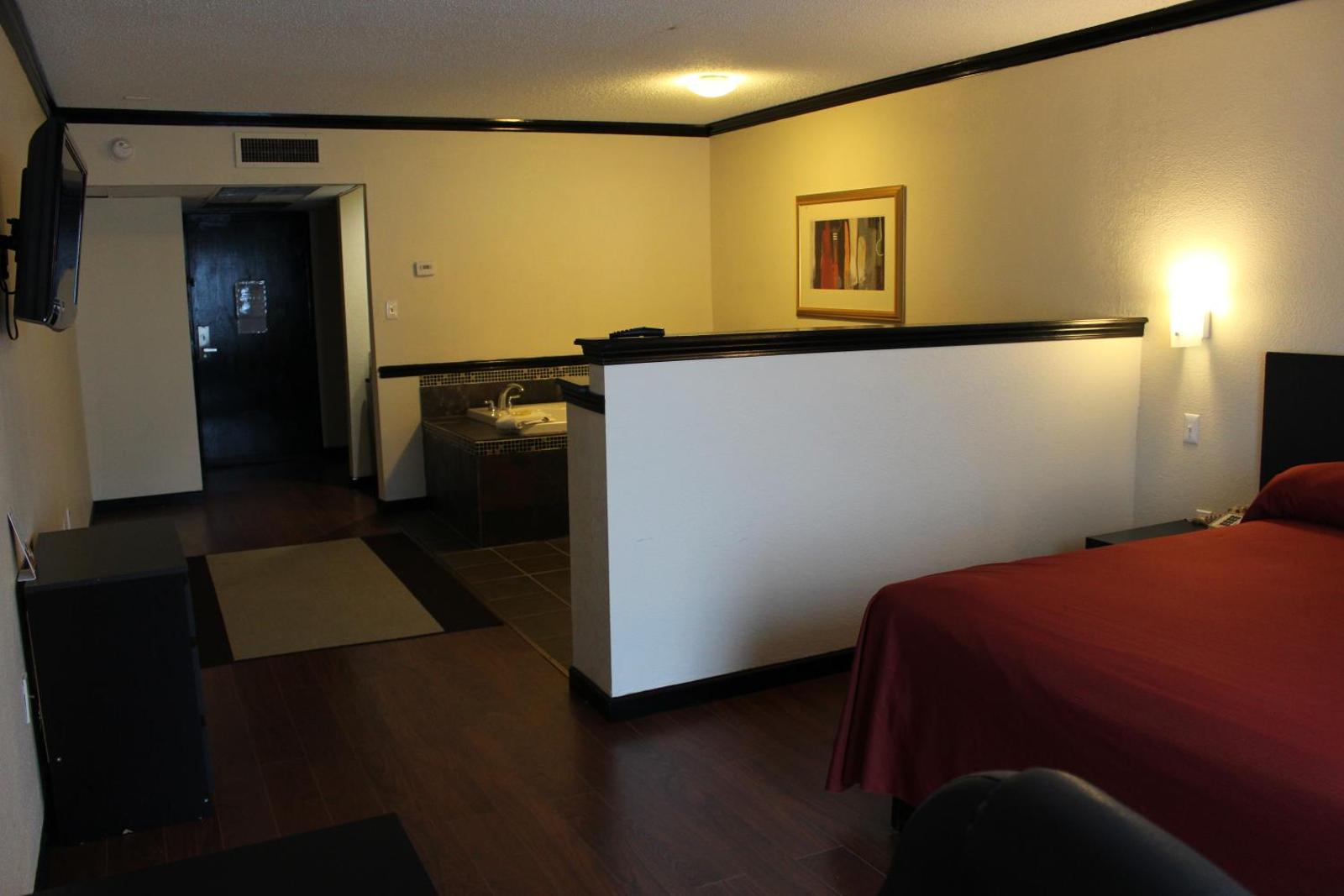 King Room with Spa Bath