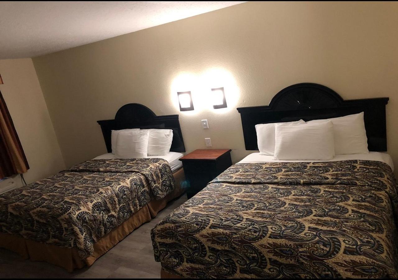 Queen Room with Two Queen Beds